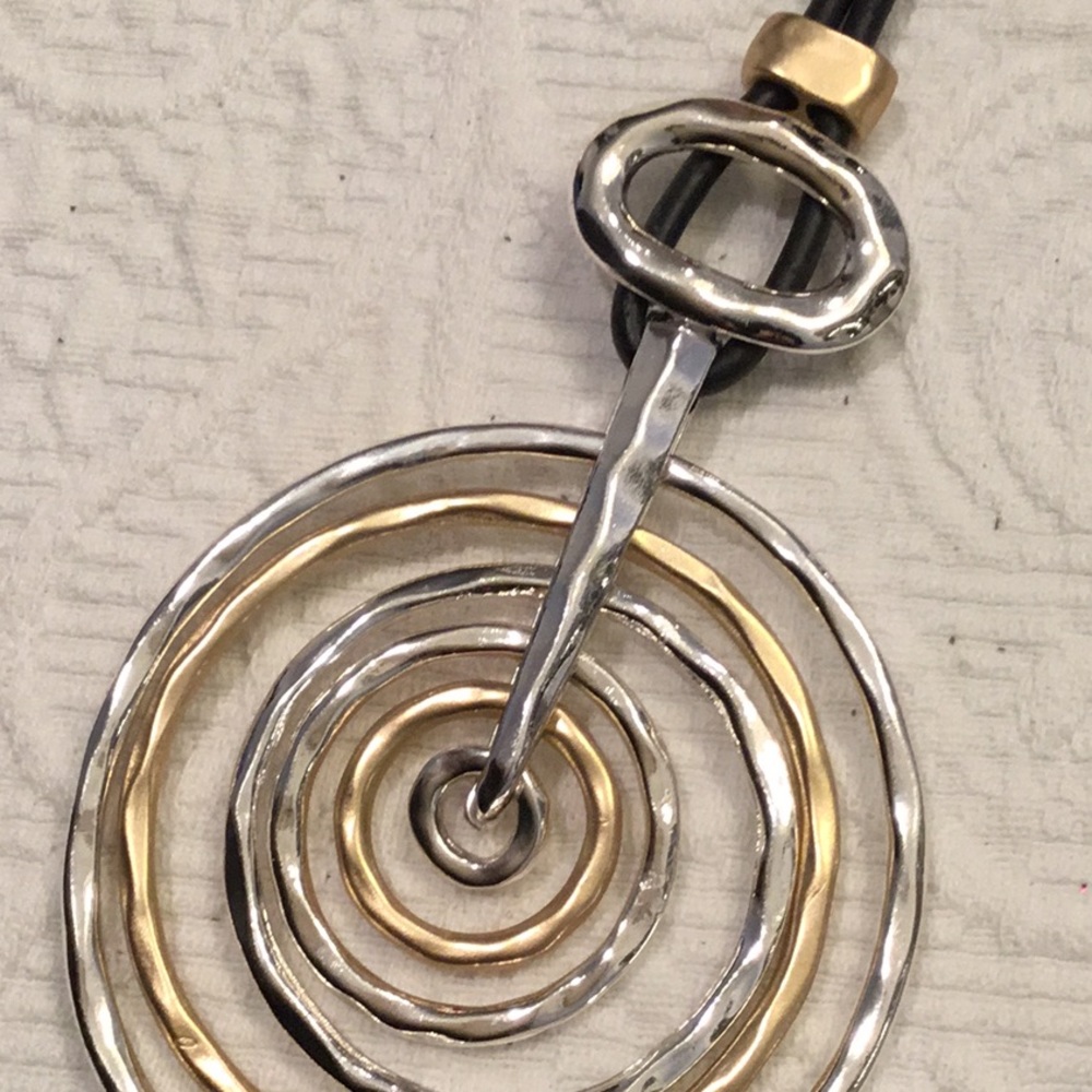 Chico’s necklace